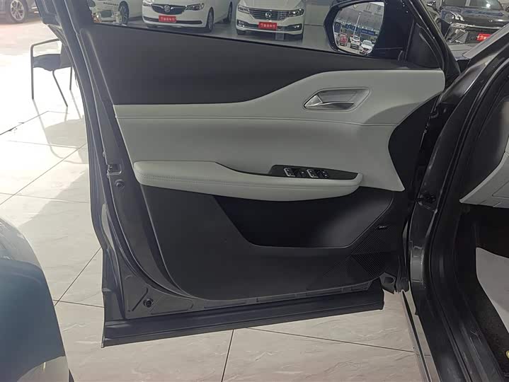 Фото 7 - Changan UNI-Z