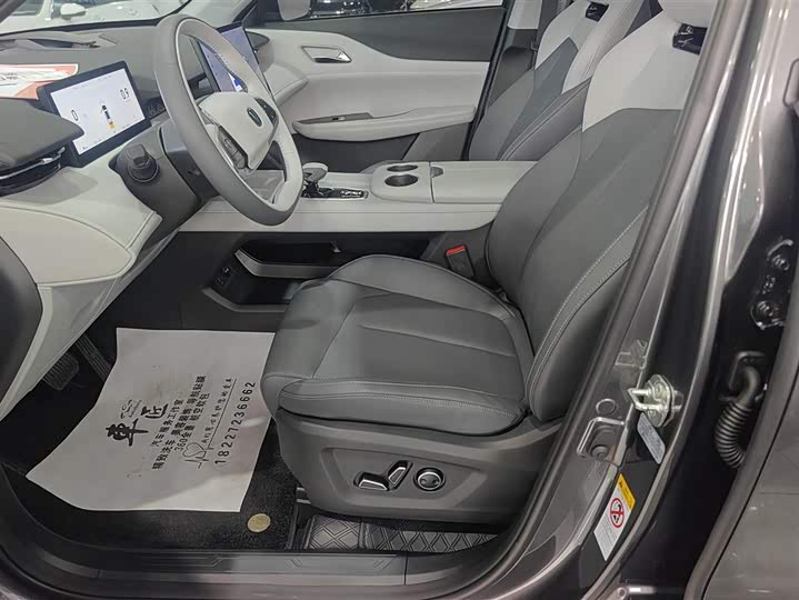 Фото 9 - Changan UNI-Z