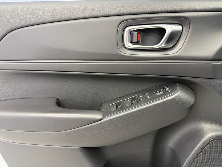 Photo 7 - Honda Vezel