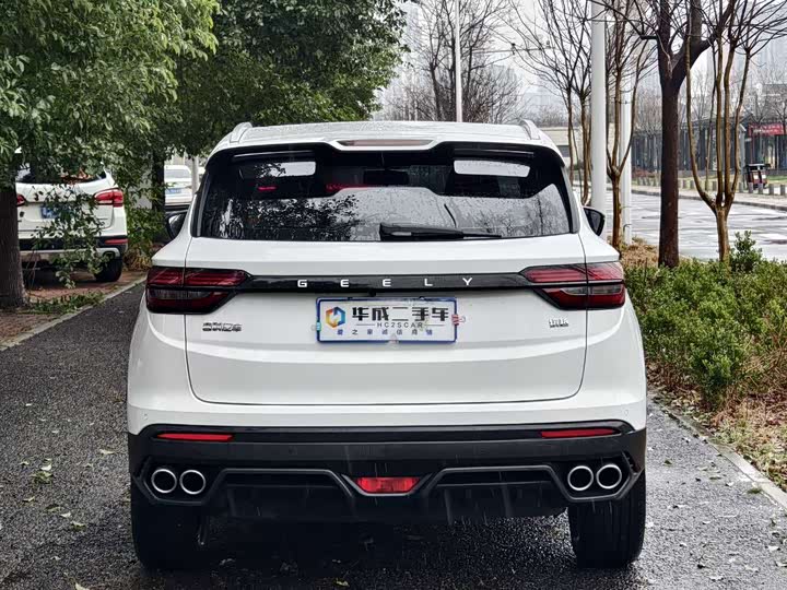 Фото 5 - Geely Coolray