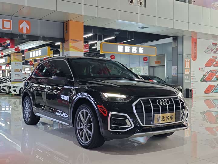 Фото 3 - Audi Q5L