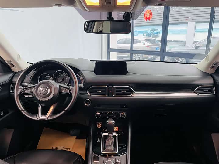 Фото 8 - Mazda CX-5