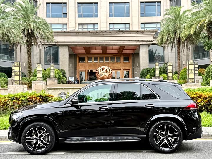 Фото 3 - Mercedes-Benz GLE-Class AMG