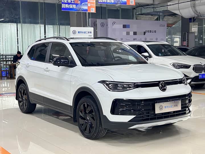 Фото 3 - Volkswagen Tharu