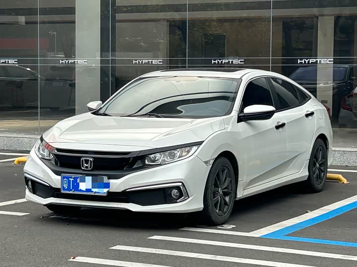 Фото 3 - Honda Civic