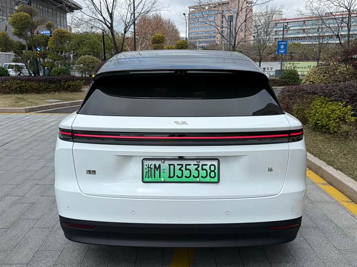 Фото 7 - LiXiang i6