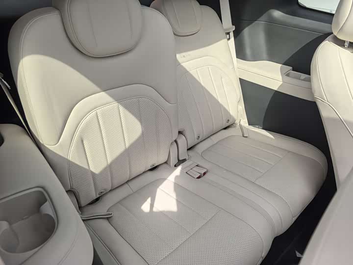 Фото 7 - Dongfeng Yipai eπ 008