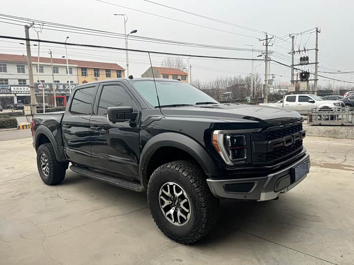 Фото 3 - Ford F-150 Raptor