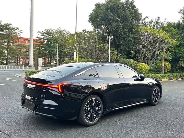 Фото 9 - Hozon S