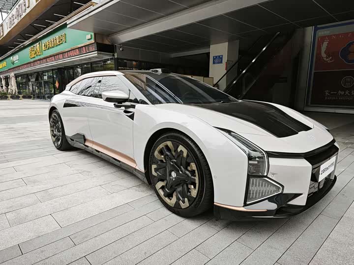 Фото 2 - HiPhi Z