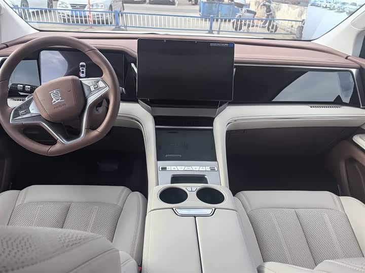 Фото 5 - BYD Xia