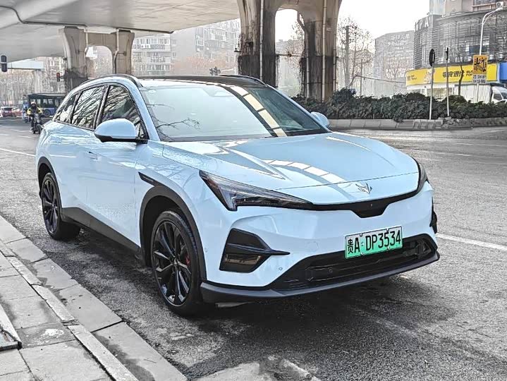 Фото 3 - BAIC Arcfox Alpha T5