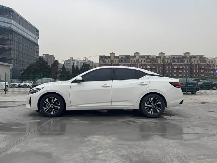 Фото 7 - Nissan Sylphy