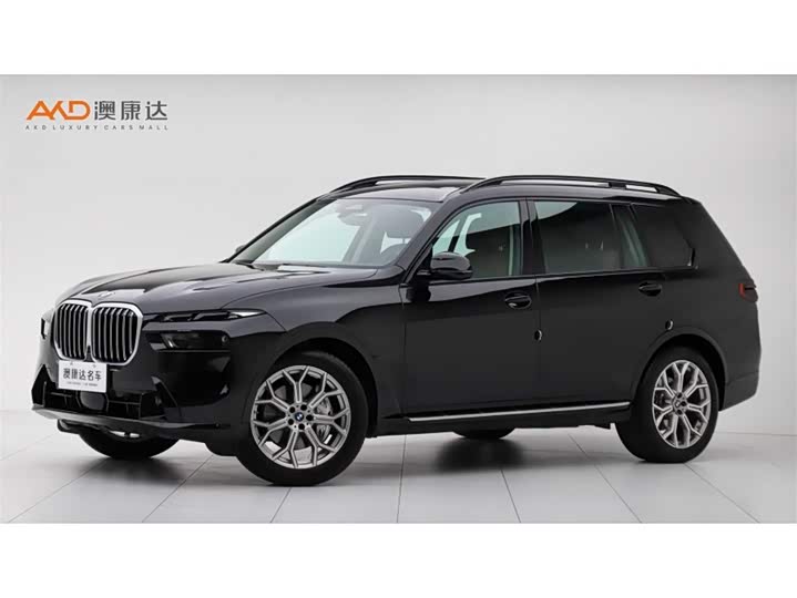 Фото 1 - BMW X7
