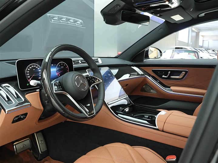 Фото 7 - Mercedes-Benz Maybach S-Class