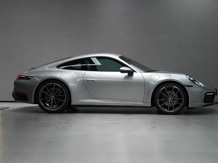 Фото 7 - Porsche 911