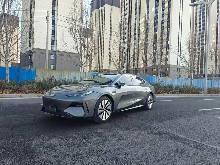 Фото 1 - Geely Galaxy E8