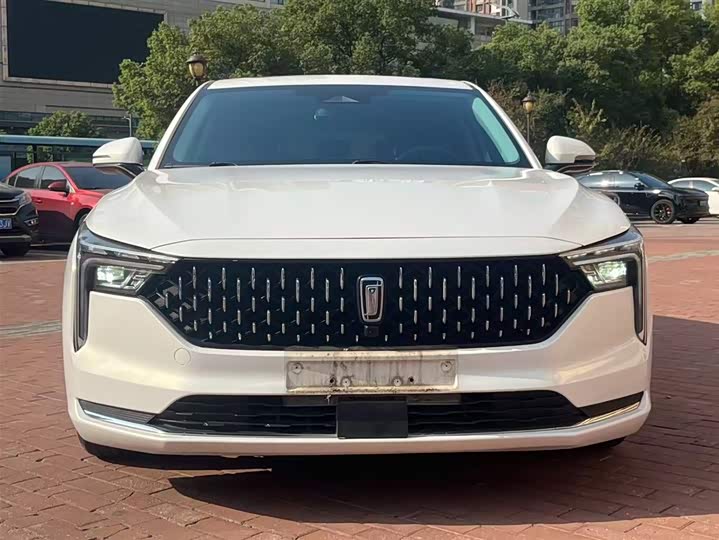 Photo 2 - Bestune B70