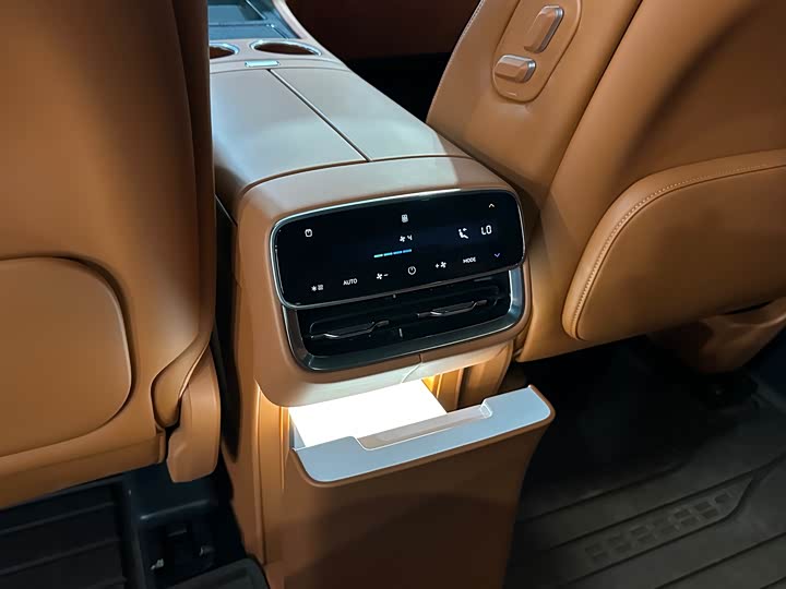 Фото 9 - Aito M8