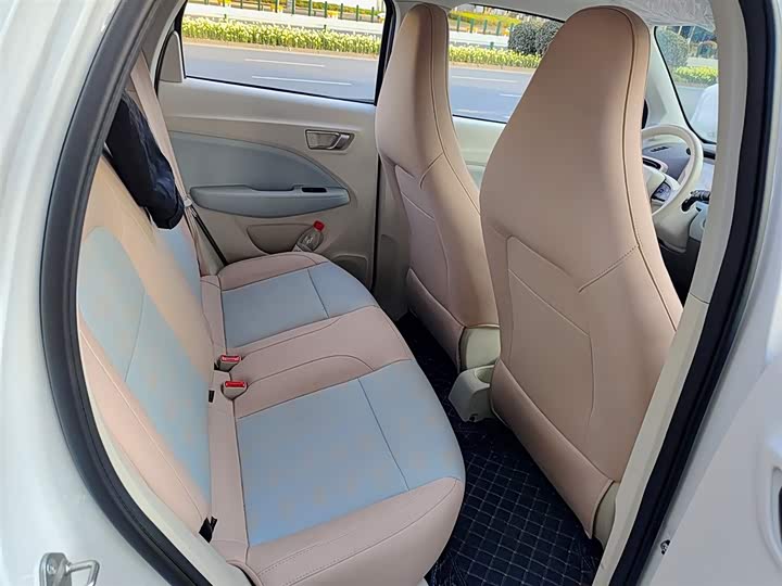 Фото 9 - Leapmotor T03