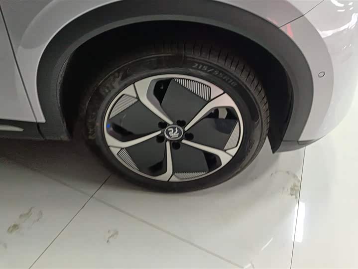 Фото 6 - BYD Yuan Plus