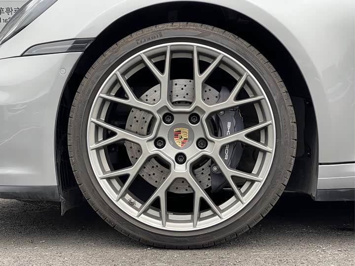 Фото 5 - Porsche 911