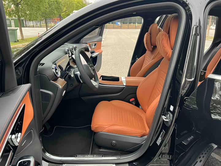 Фото 4 - Mercedes-Benz GLC-Class