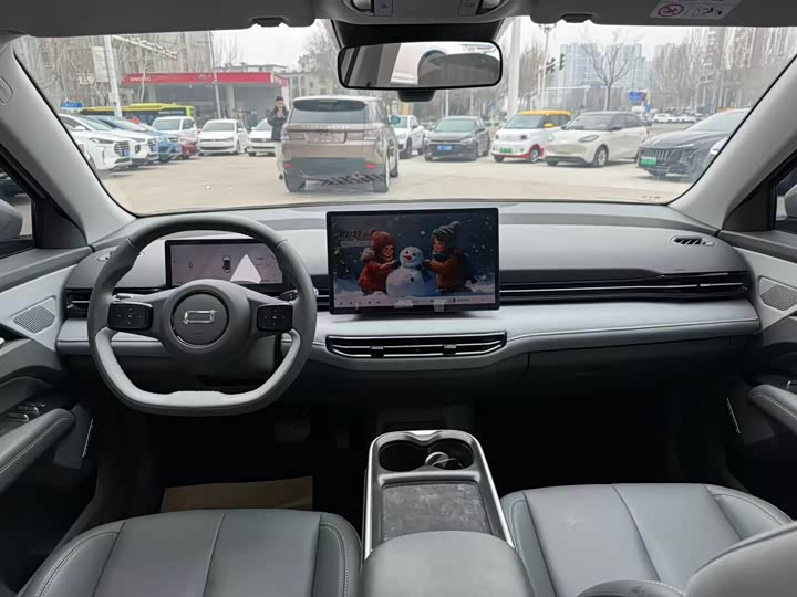 Фото 6 - Bestune 03