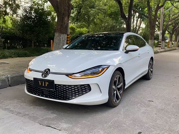 Фото 3 - Volkswagen Lamando L