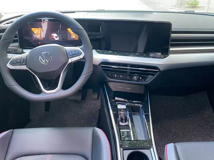 Фото 4 - Volkswagen Lamando L