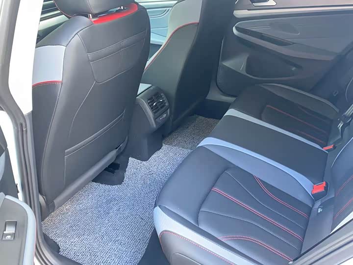 Фото 5 - Volkswagen Lamando L