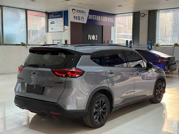 Фото 6 - Chevrolet Orlando