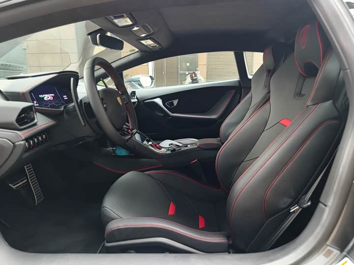 Фото 6 - Lamborghini Huracán