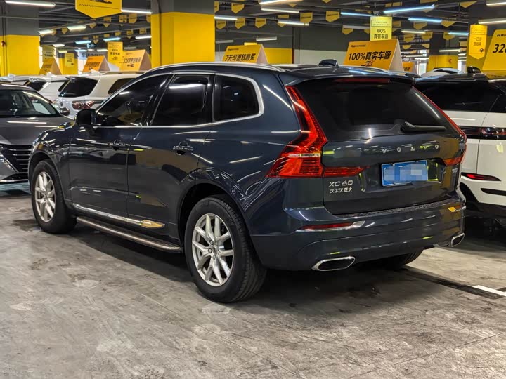 Photo 5 - Volvo XC60