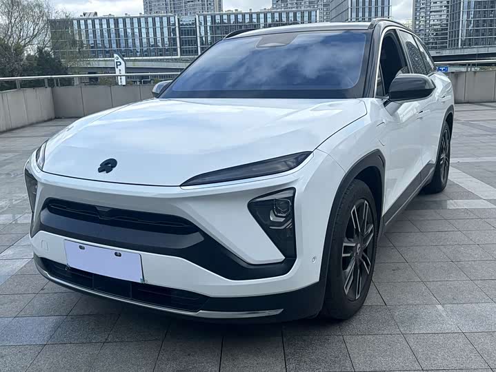 Фото 1 - Nio ES6