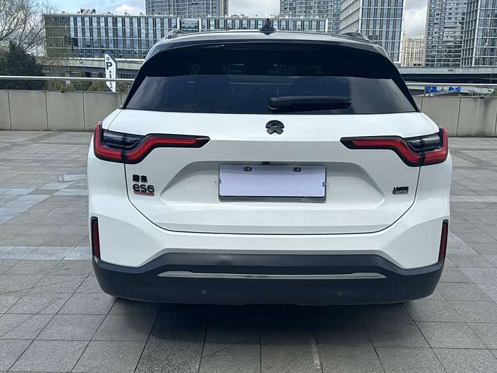 Фото 6 - Nio ES6