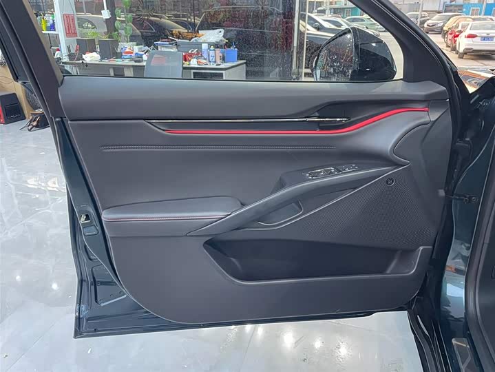 Фото 5 - Ford Mondeo