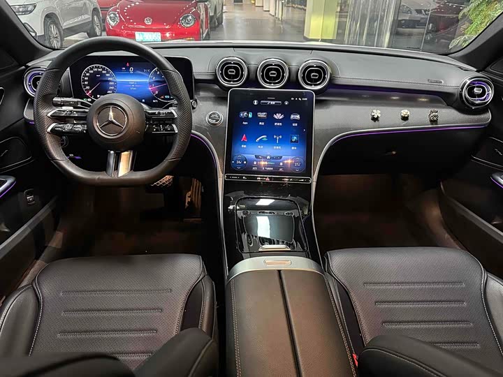 Фото 7 - Mercedes-Benz C-Class