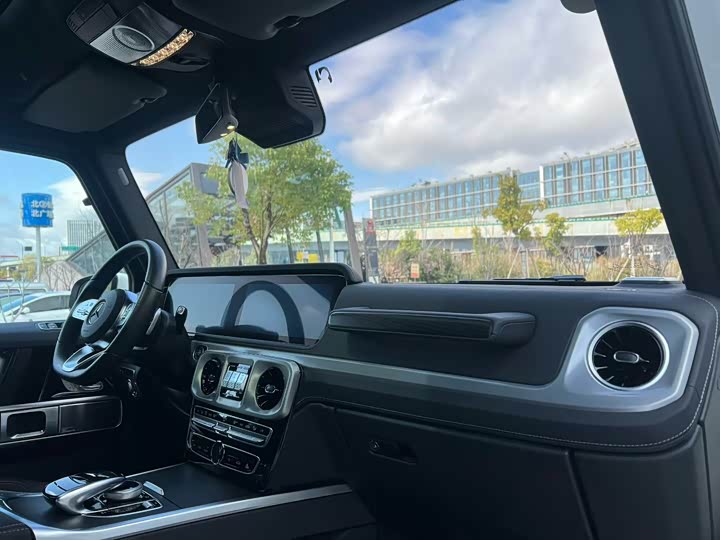 Фото 4 - Mercedes-Benz G-Class