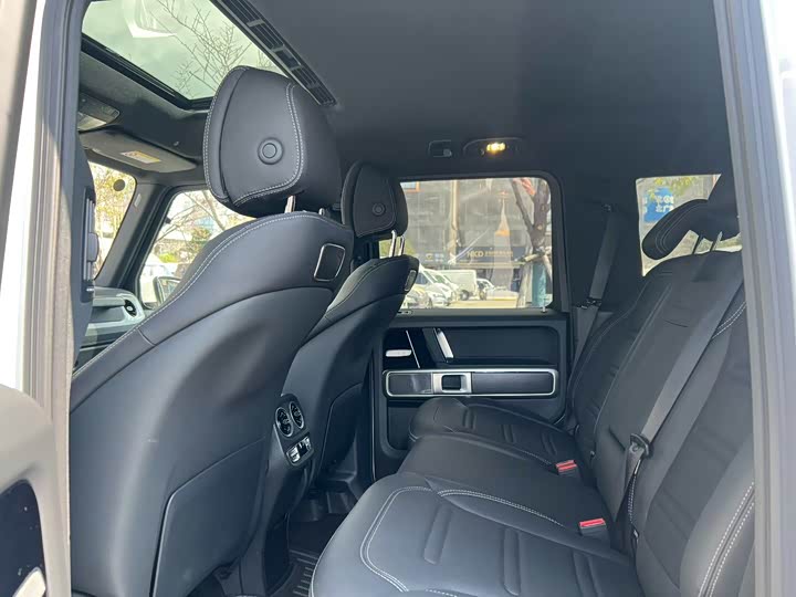 Фото 6 - Mercedes-Benz G-Class