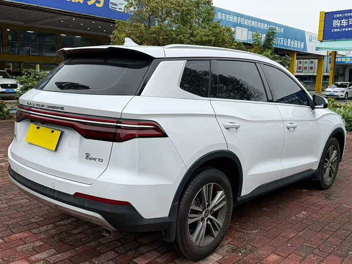 Фото 9 - BYD Song Pro