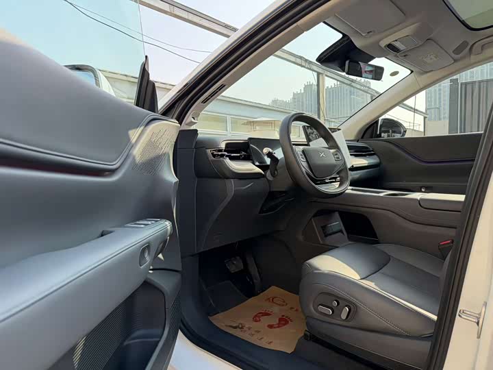 Фото 4 - XPeng G6