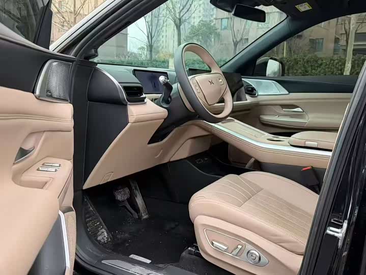 Фото 5 - XPeng G9