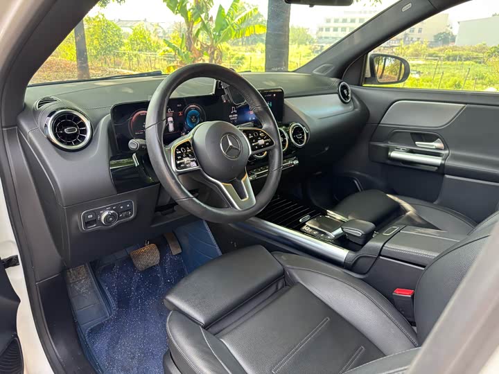 Фото 5 - Mercedes-Benz GLA-Class