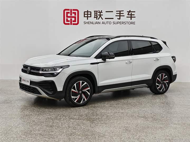 Photo 1 - Volkswagen Tharu