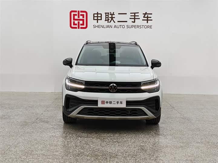 Photo 2 - Volkswagen Tharu