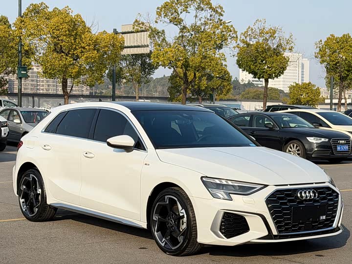 Фото 2 - Audi A3