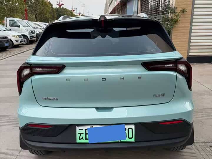 Фото 3 - Geely Geometry E Firefly