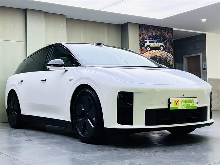 Фото 3 - LiXiang i6