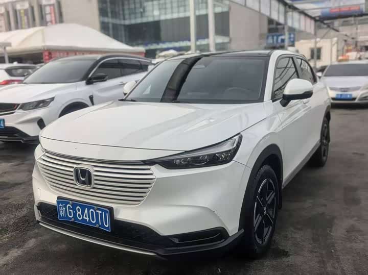 Photo 1 - Honda Vezel